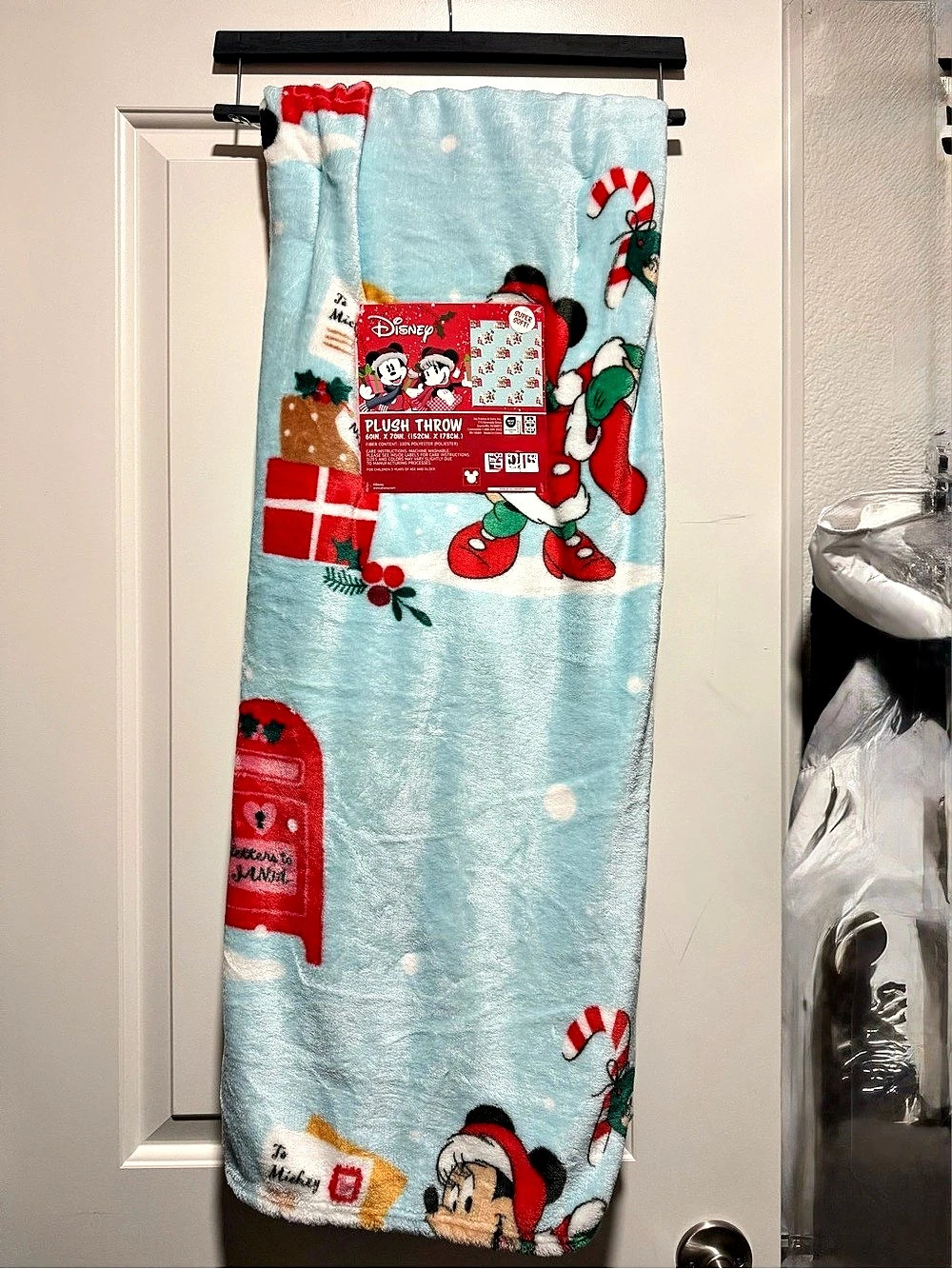Disney Mickey and Minnie Mouse Holiday Plush Throw Blanket Blue & Red